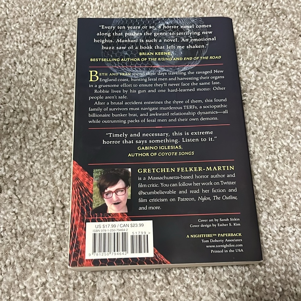 Manhunt book - Picture 2 of 2